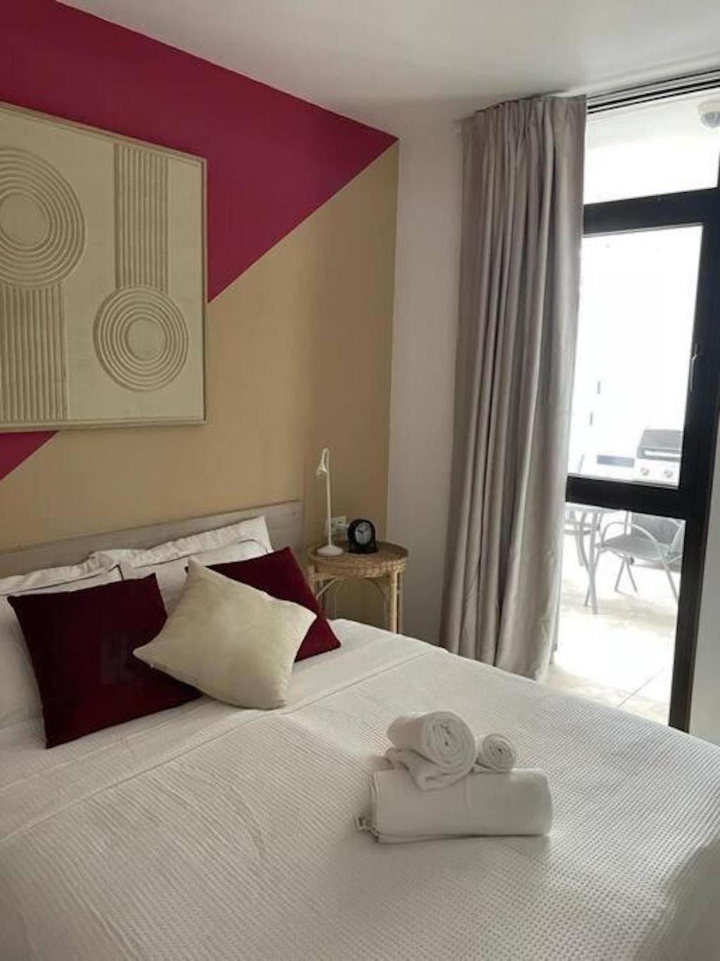 Stunning Lovely Flat With Pool And Strong Wi-Fi, 31 Арона Экстерьер фото